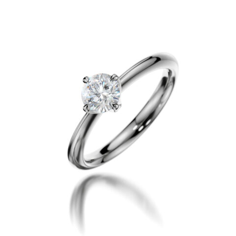 Solitaire engagement ring in white gold
