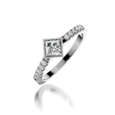 Engagement ring with princess cut